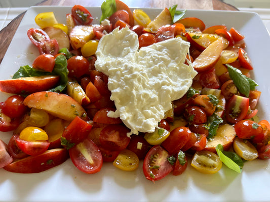 20 Minute Peach & Burrata Salad